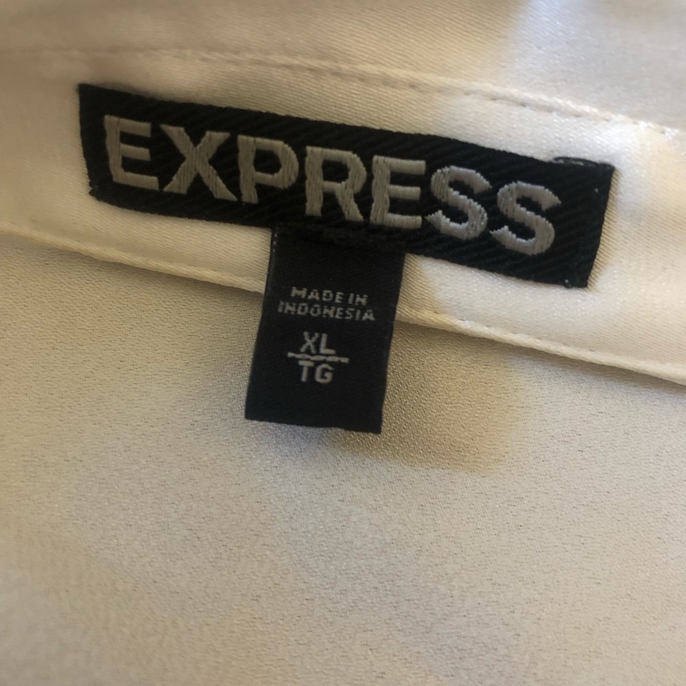 Express silk button down - Picture 2 of 3